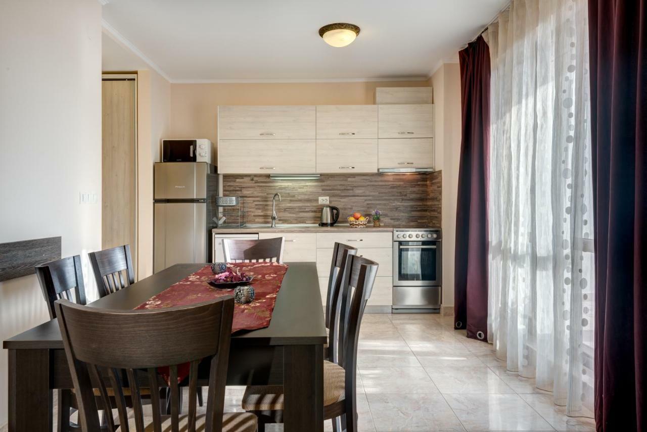 Esteban Vip Residence Club Nesebar Bagian luar foto