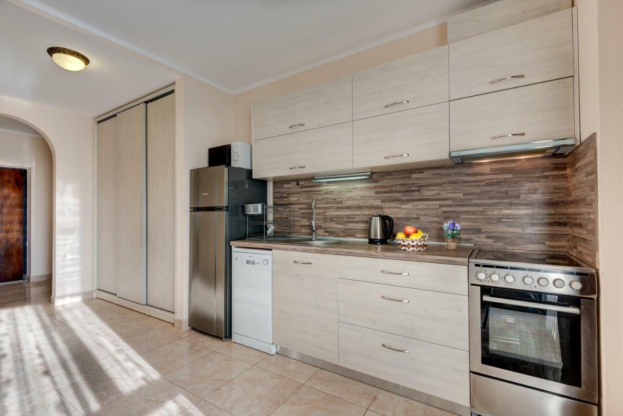 Esteban Vip Residence Club Nesebar Bagian luar foto